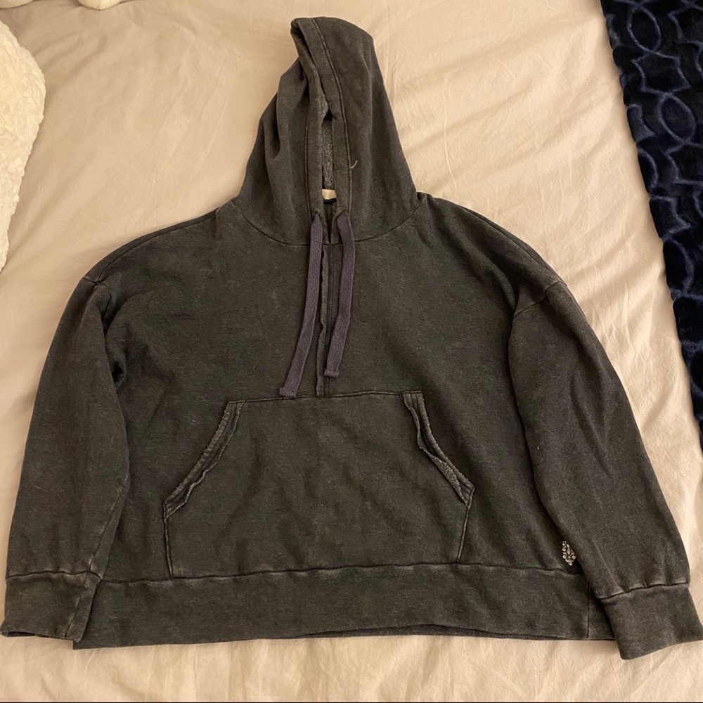 Free people movement cropped hoodie